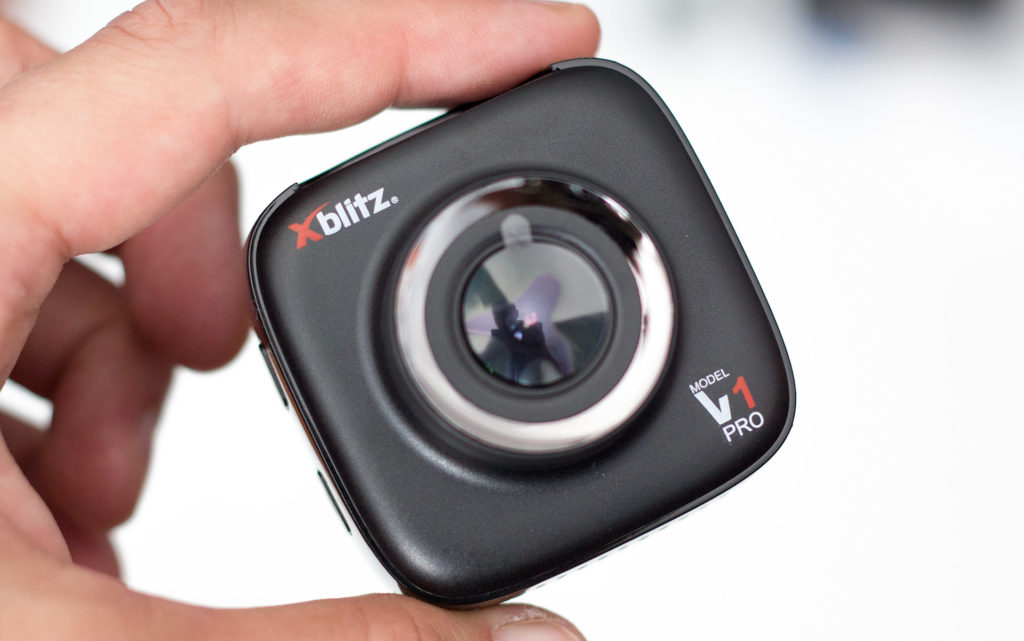 Test kamery samochodowej Xblitz V1 Professional Magnetic 23